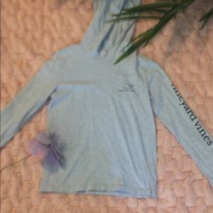 Girls Gray vineyard vines sweatshirt